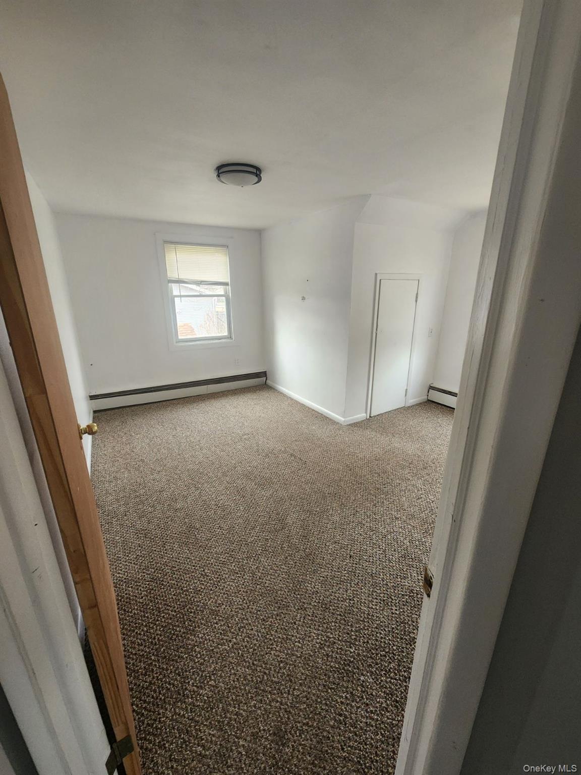 #12 photo, 359 Erlanger Boulevard, Babylon , NY 11703