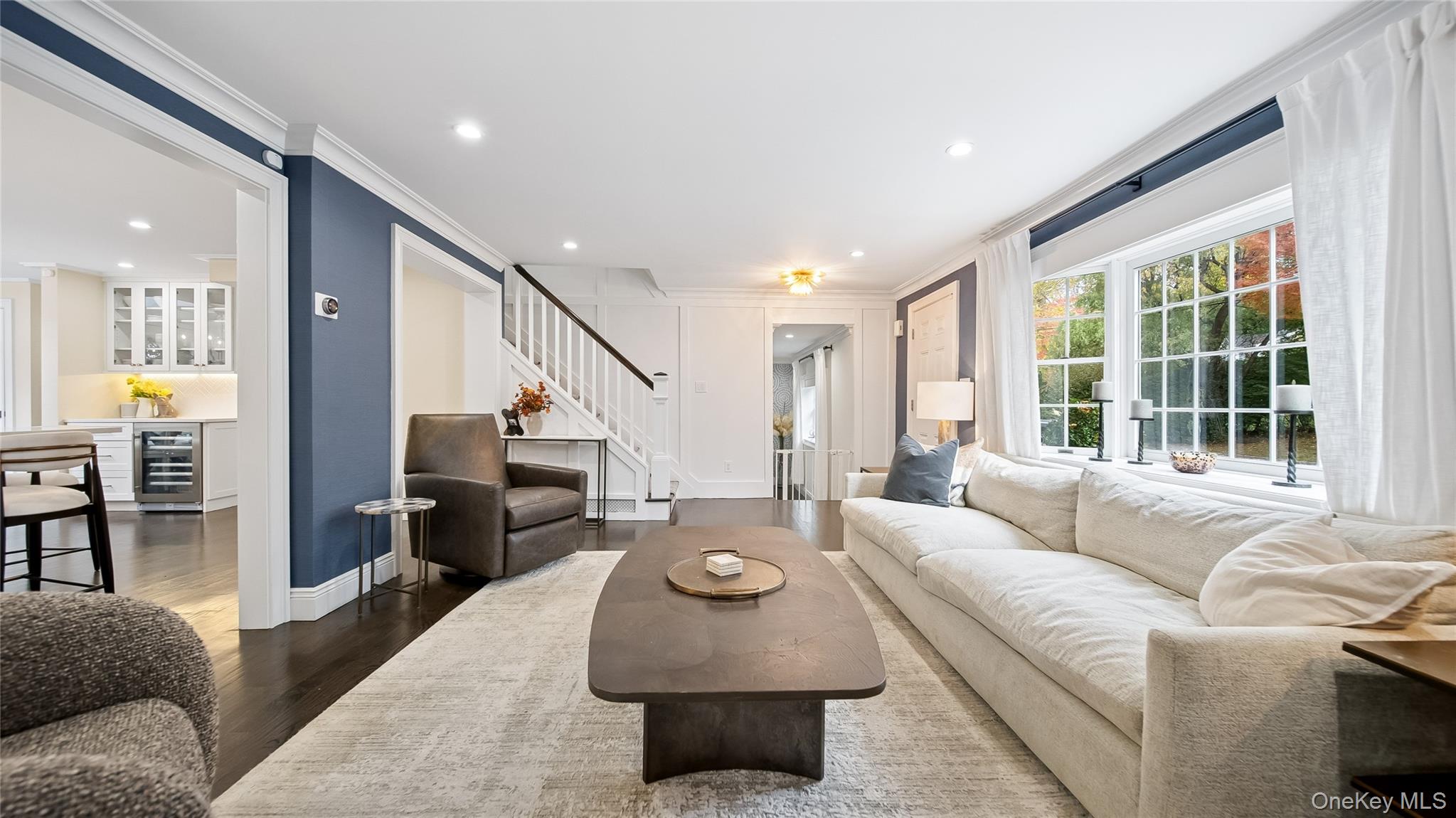 #4 photo, 305 Nassau Avenue, Manhasset , NY 11030