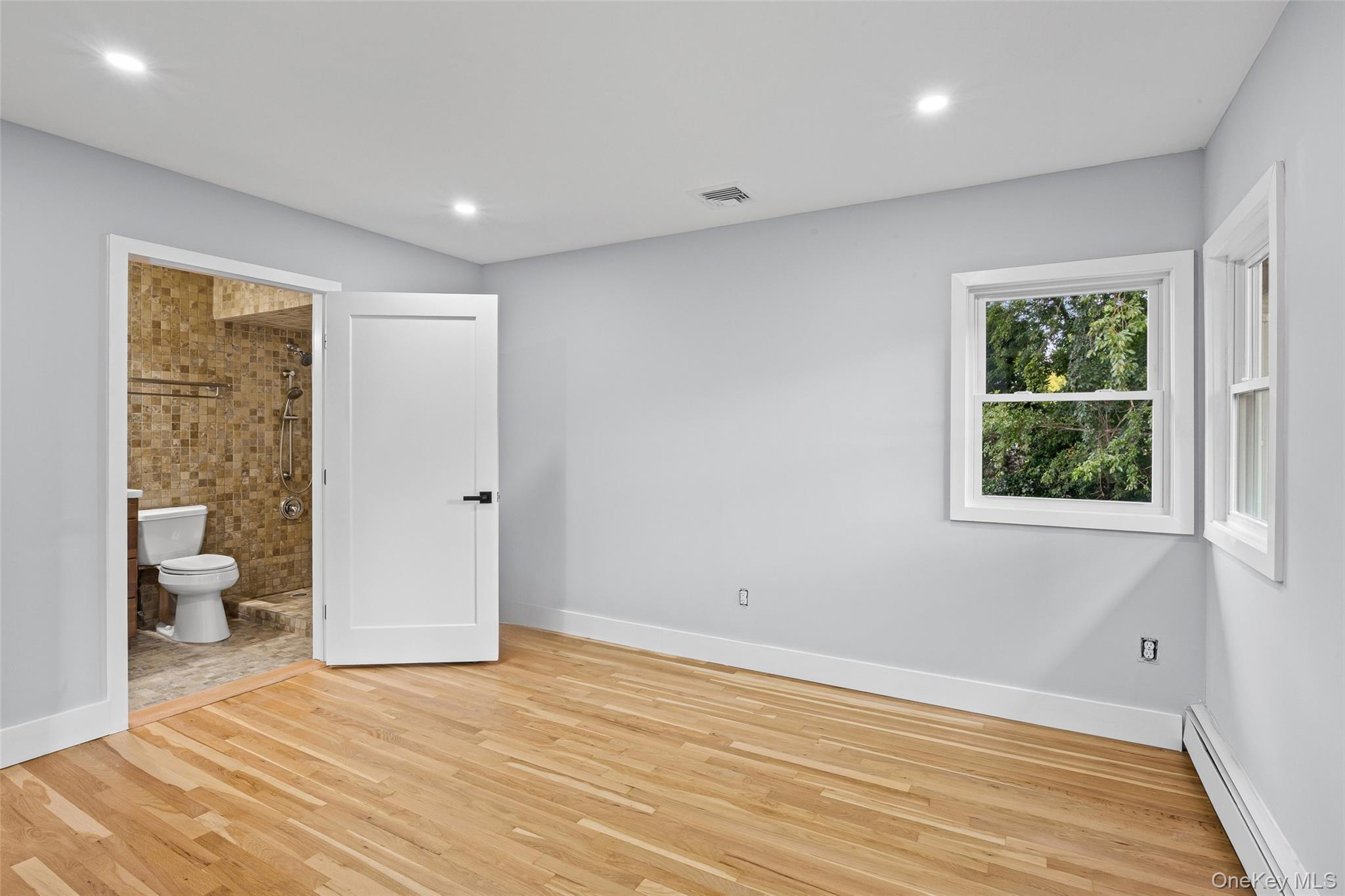 #10 photo, 2100 Beverly Way, Merrick , NY 11566