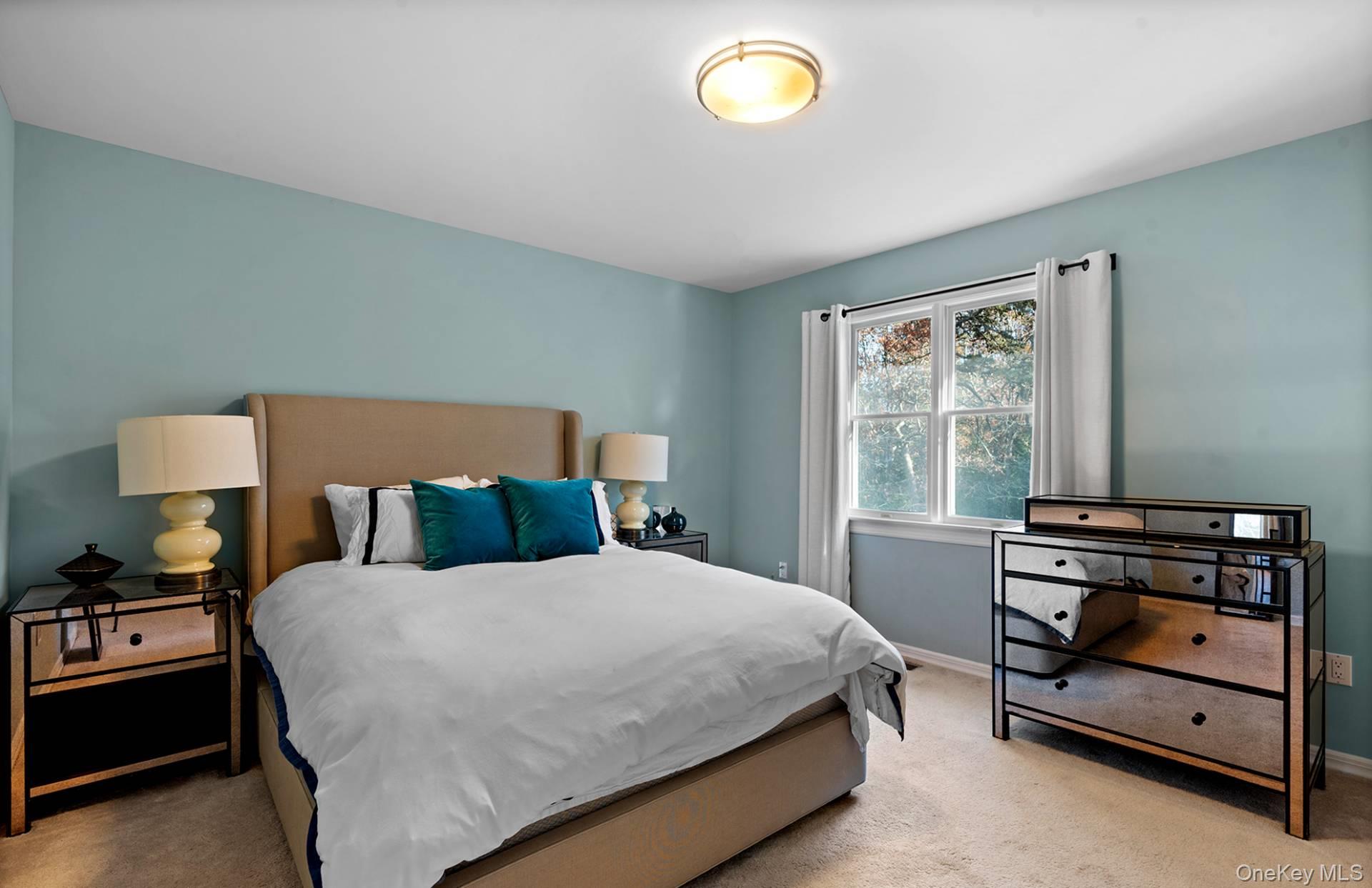 #16 photo, 16 Georgica Woods Lane, Wainscott , NY 11975