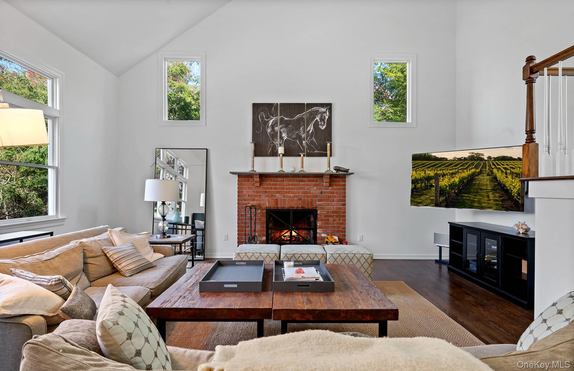 #5 photo, 16 Georgica Woods Lane, Wainscott , NY 11975