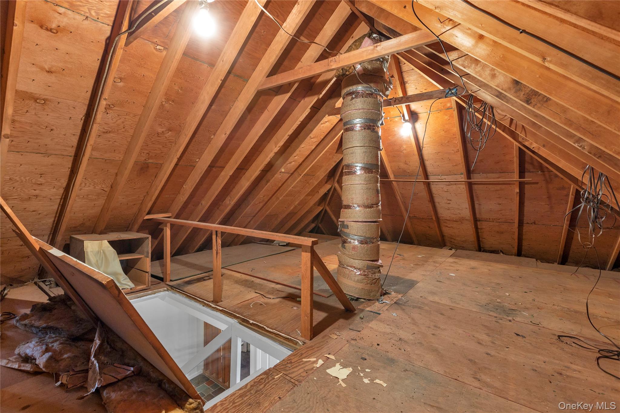 #14 photo, 96 Split Cedar Drive, Islandia , NY 11749