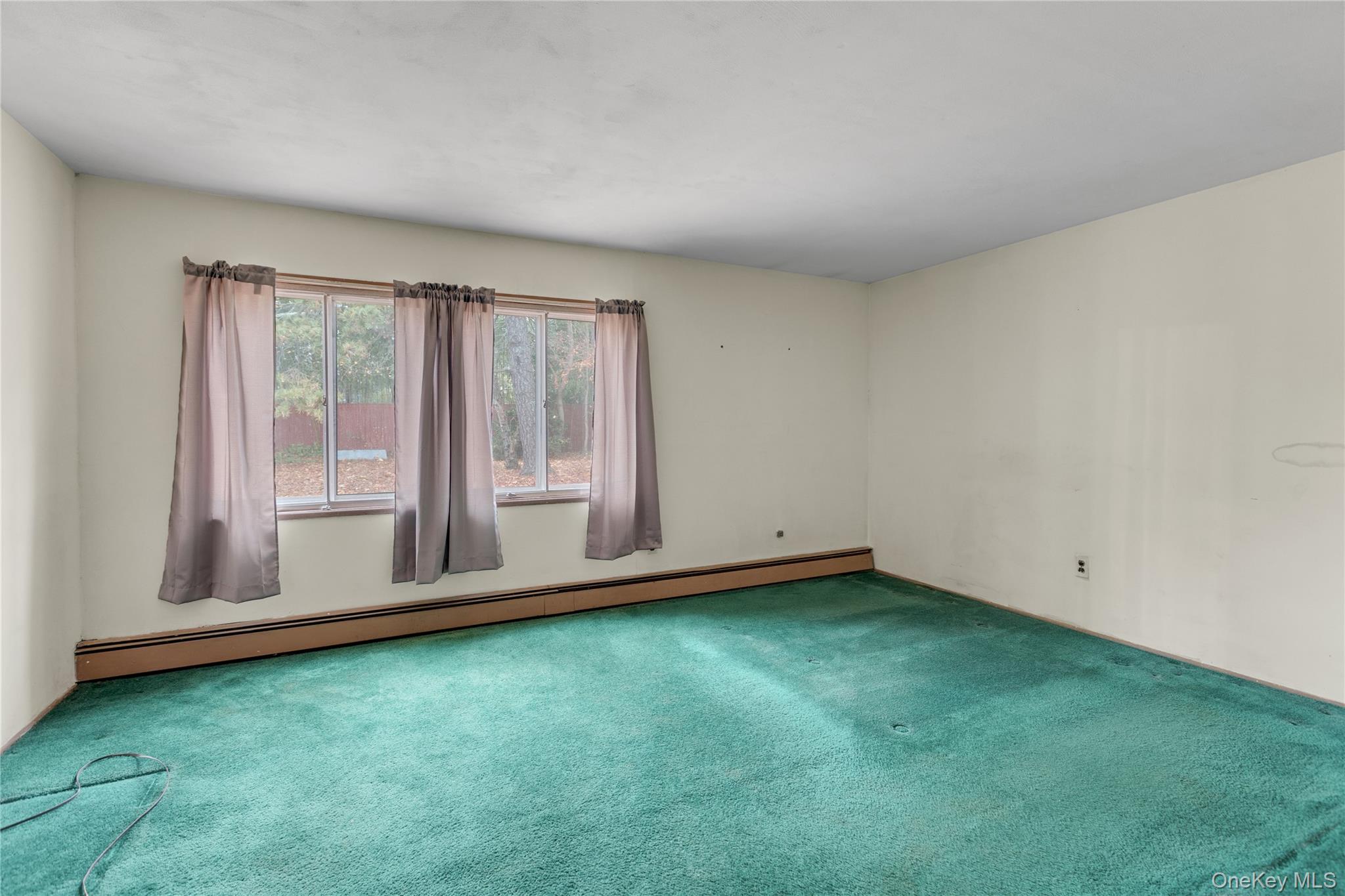 #9 photo, 96 Split Cedar Drive, Islandia , NY 11749