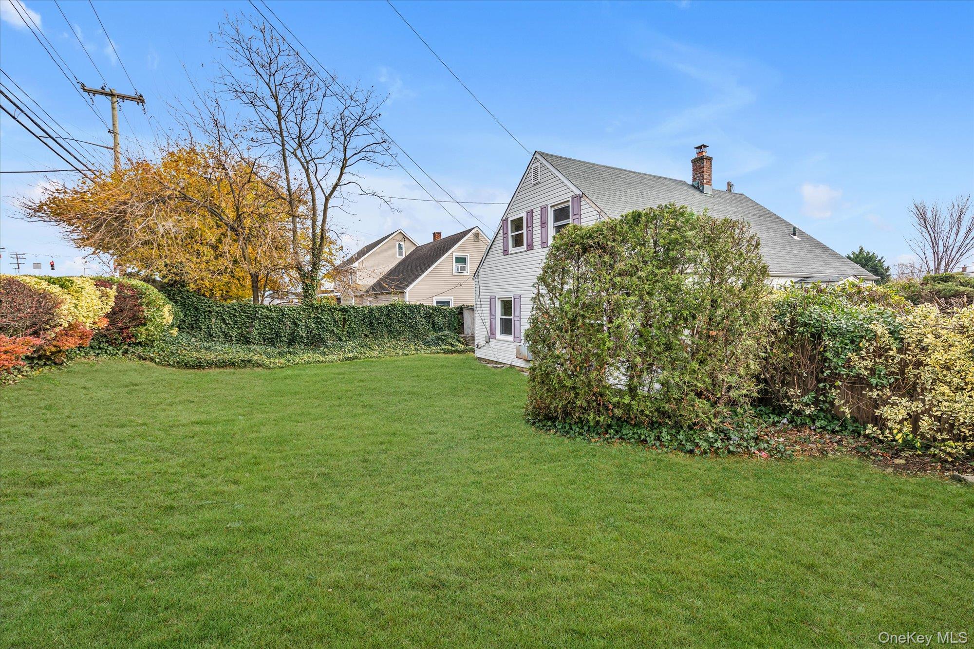 #18 photo, 1 Ranch Lane, Levittown , NY 11756