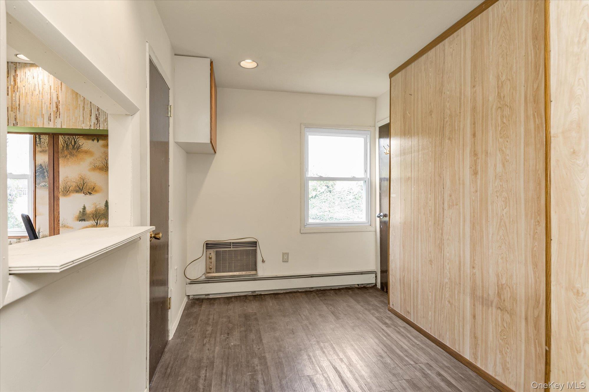 #8 photo, 1 Ranch Lane, Levittown , NY 11756