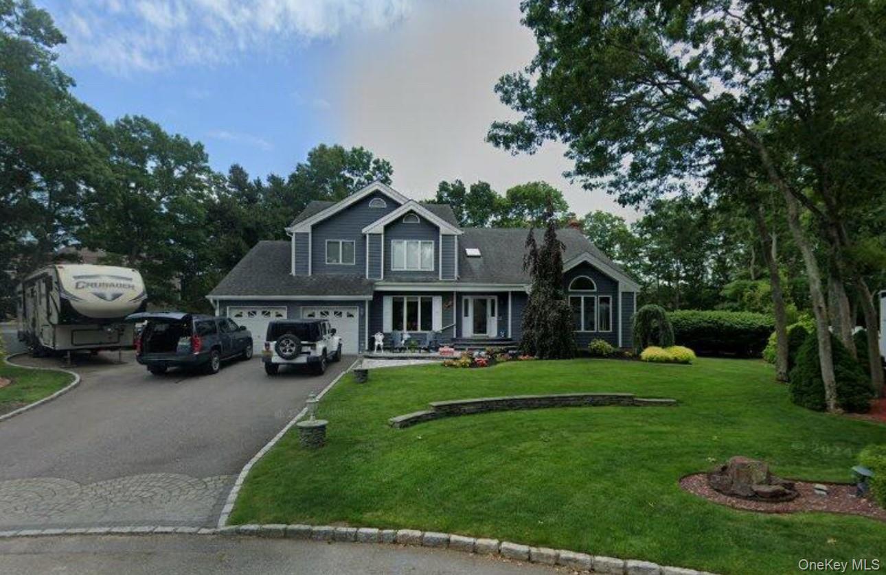 #1 photo, 10 Cori Lane, Bohemia , NY 11716