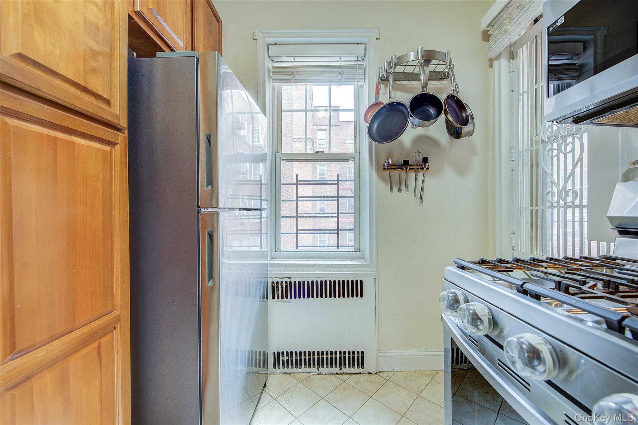 #13 photo, 77-14 113th Street, Forest Hills , NY 11375