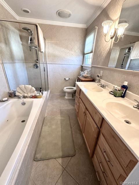 #15 photo, 2 Mountain Avenue, Bayville , NY 11709