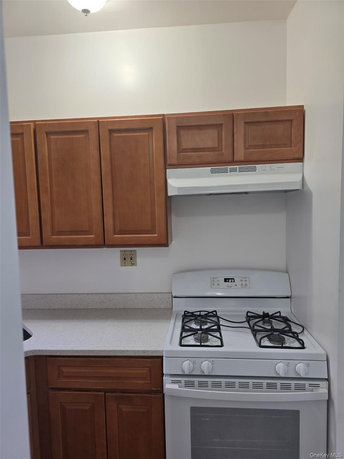 #4 photo, 847 Utica Avenue, Brooklyn , NY 11203