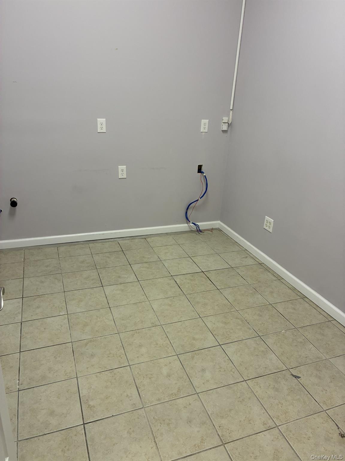 #10 photo, 10 Ibm Road, Poughkeepsie , NY 12601