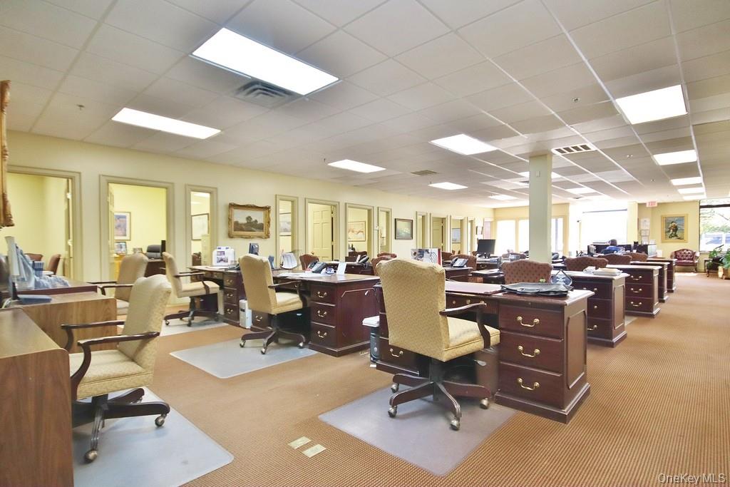 #14 photo, 5020 US ROUTE 9W, Newburgh , NY 12550