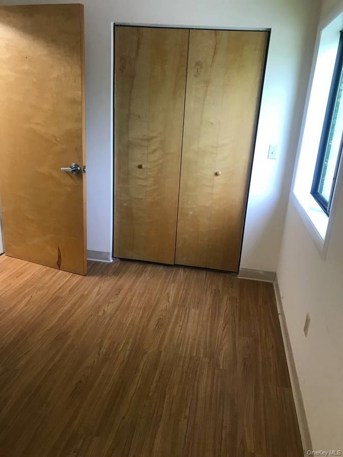 #16 photo, 7 Pine Woods Road, Hyde Park , NY 12538