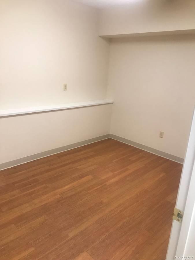 #18 photo, 7 Pine Woods Road, Hyde Park , NY 12538