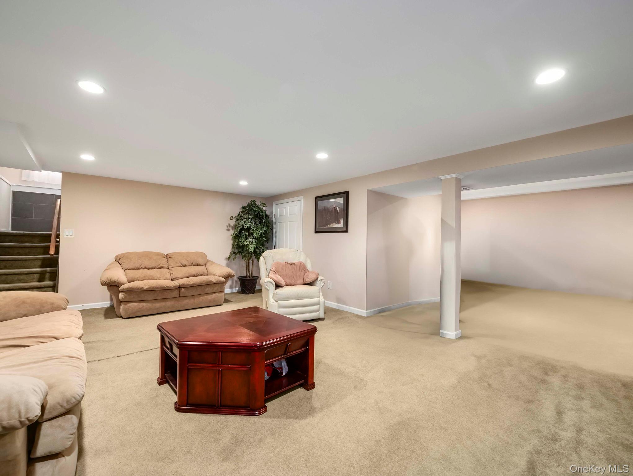 #17 photo, 19 Hillside Avenue, Suffern , NY 10901