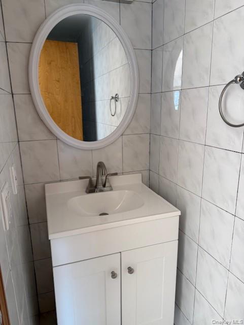 #18 photo, 60 Cloverdale Avenue, White Plains , NY 10603