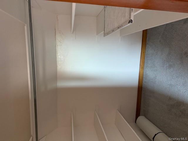 #5 photo, 60 Cloverdale Avenue, White Plains , NY 10603