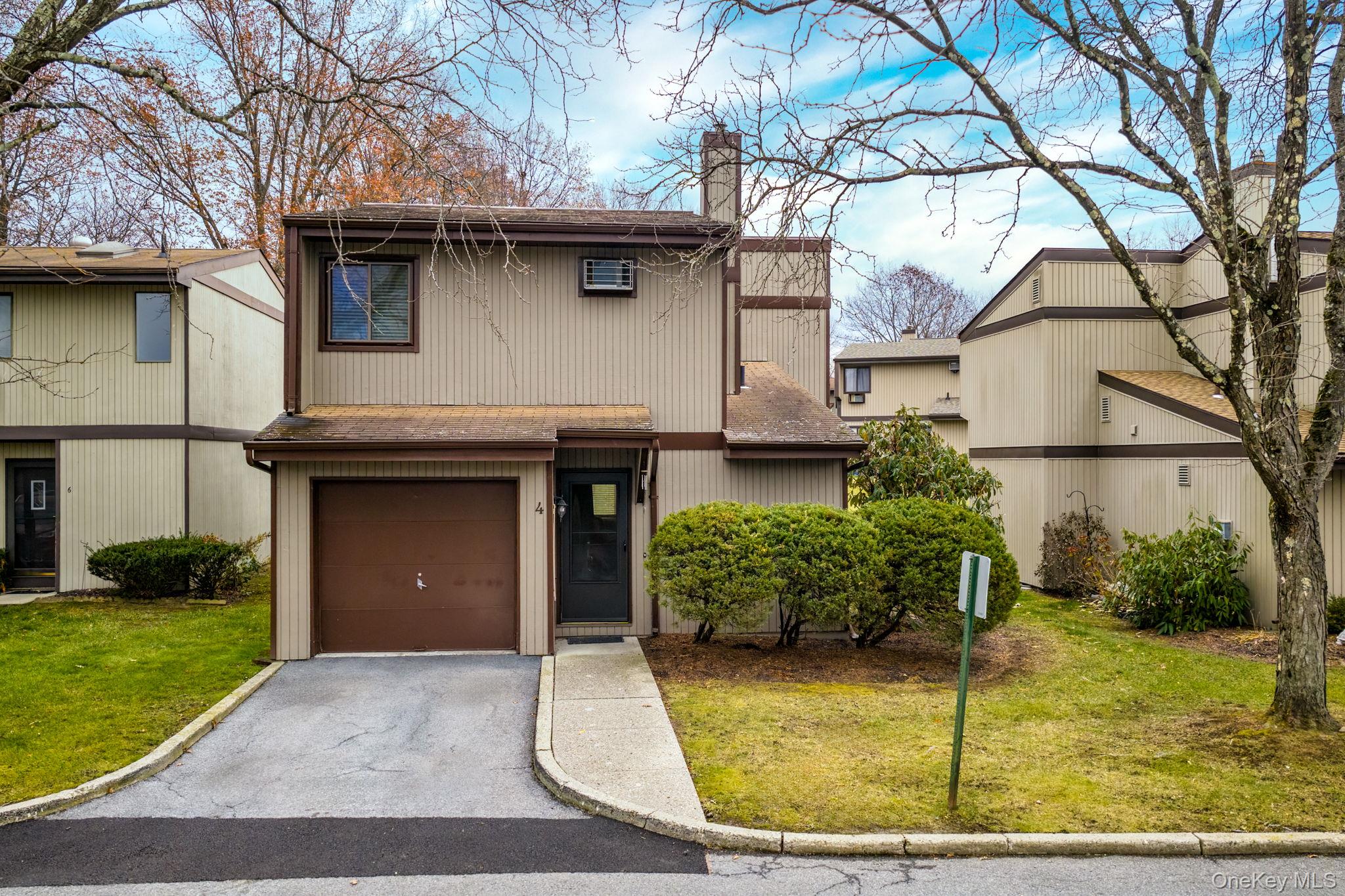 #2 photo, 4 Eaton Court, Middletown , NY 10940