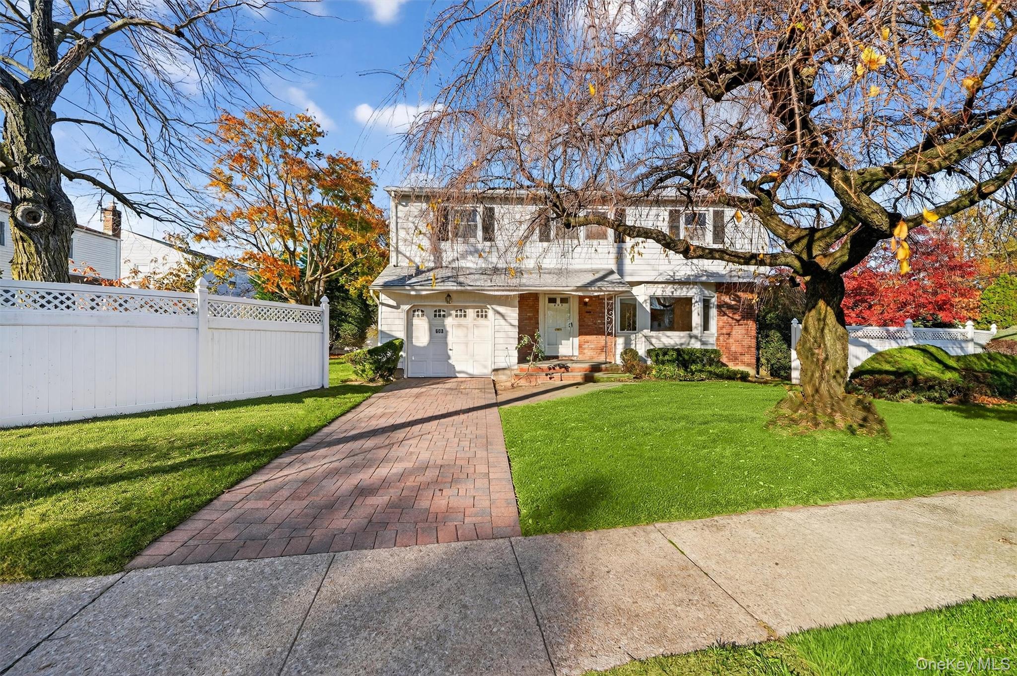 #2 photo, 603 Foxhurst Road, Baldwin , NY 11510