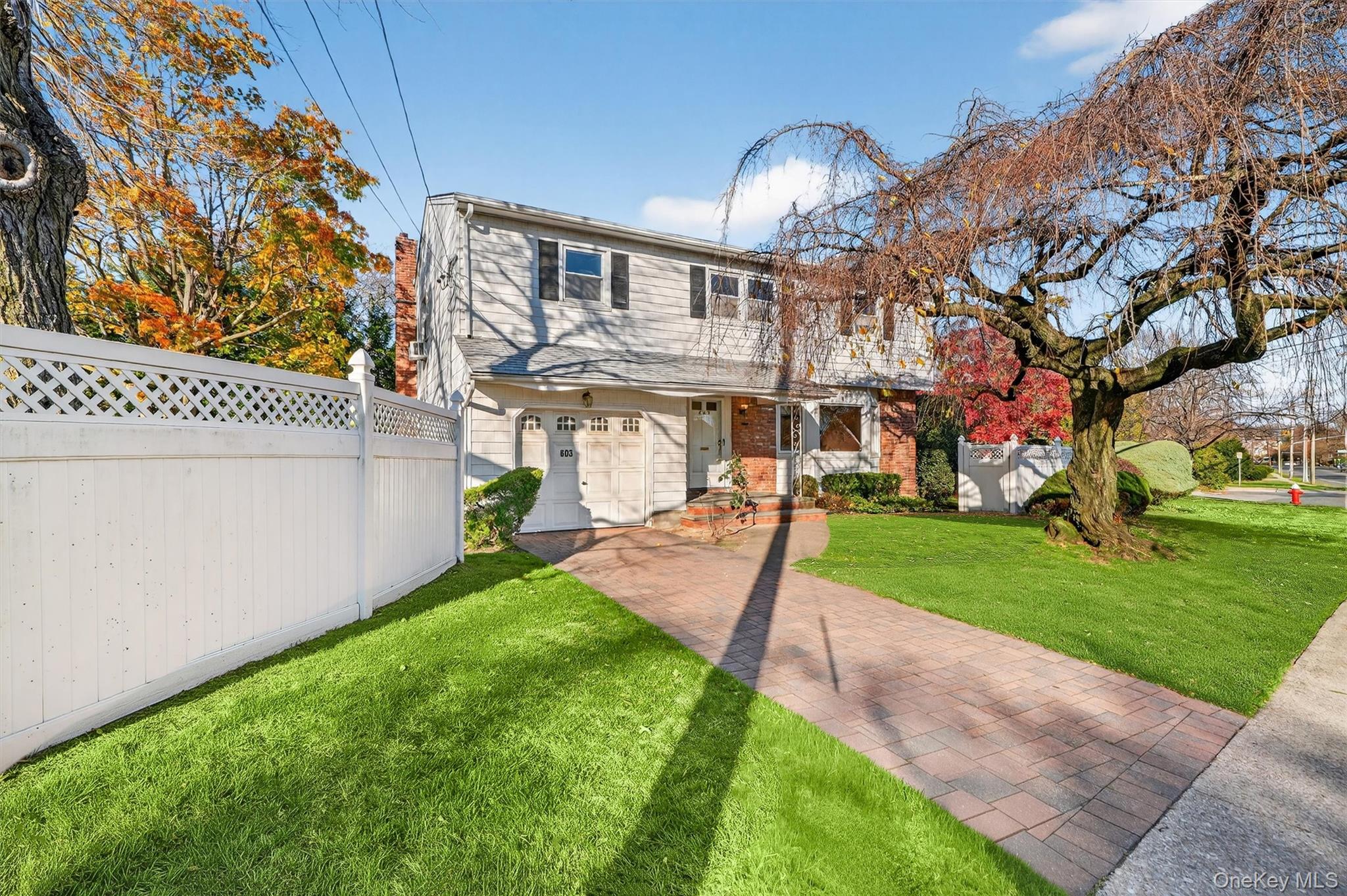 #3 photo, 603 Foxhurst Road, Baldwin , NY 11510