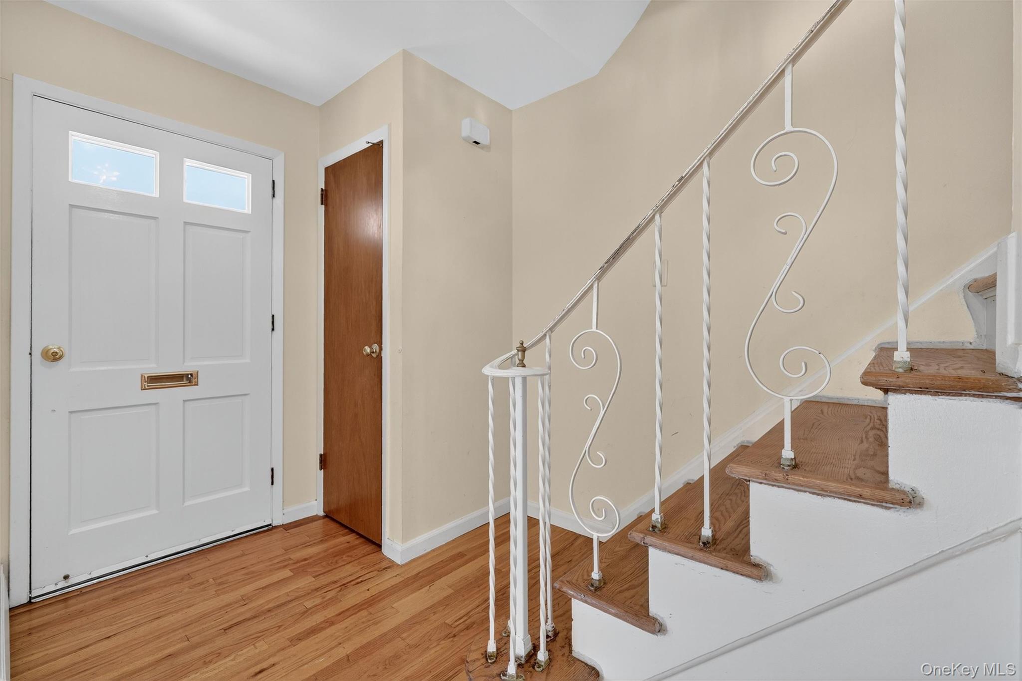 #6 photo, 603 Foxhurst Road, Baldwin , NY 11510