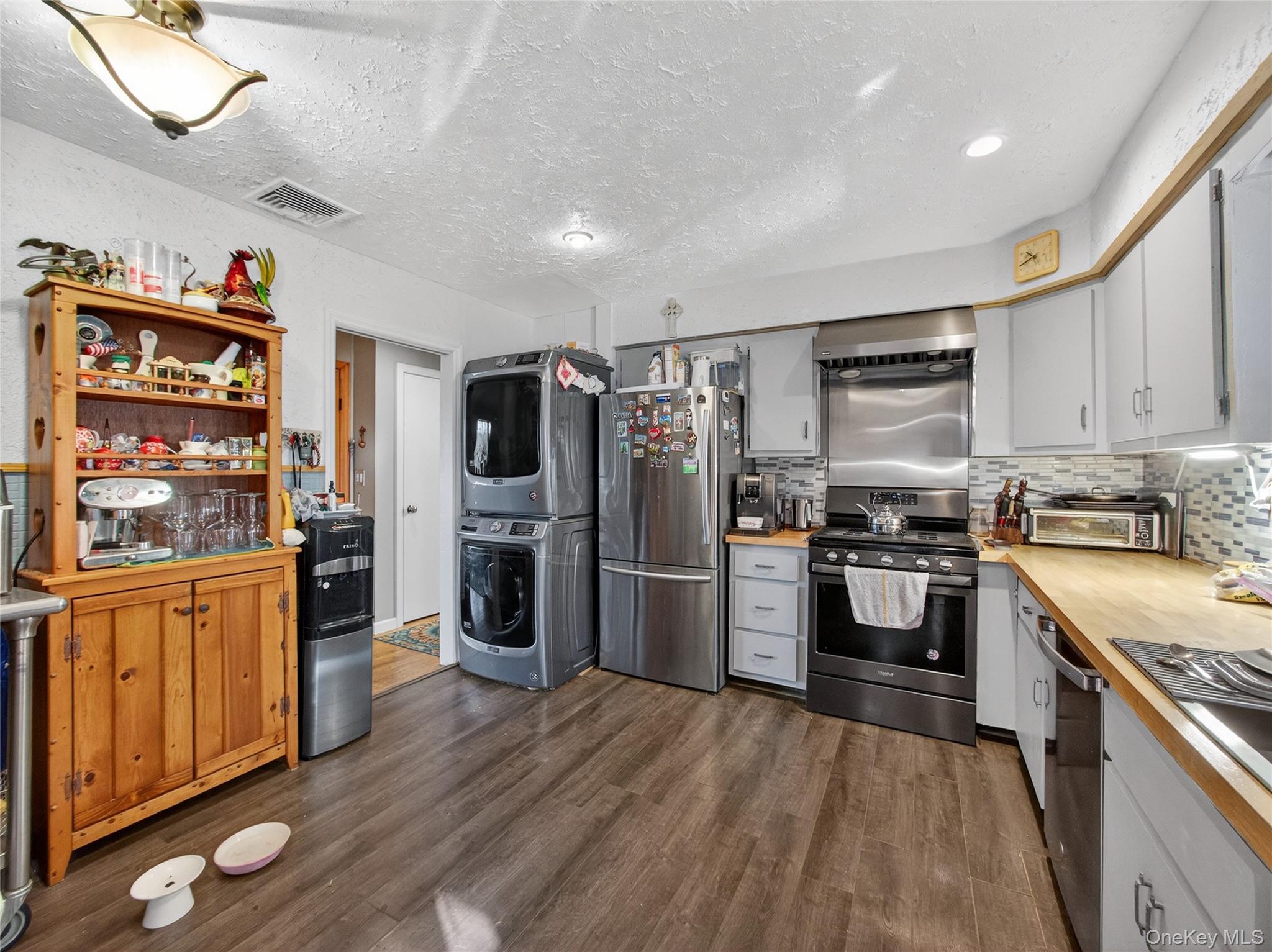 #11 photo, 450 Valentine Avenue, Sparkill , NY 10976