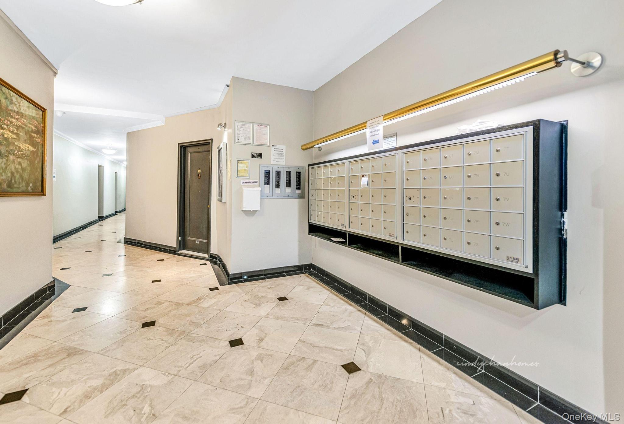 #4 photo, 67-30 Clyde Street, Forest Hills , NY 11375