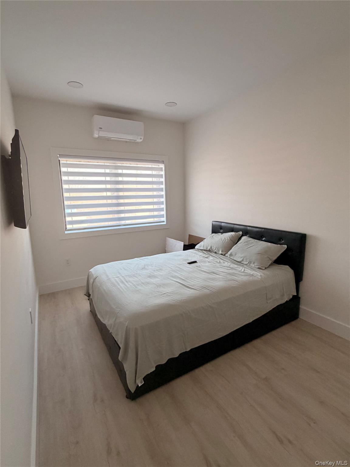 #8 photo, 3255 Lawson Boulevard, Oceanside , NY 11572