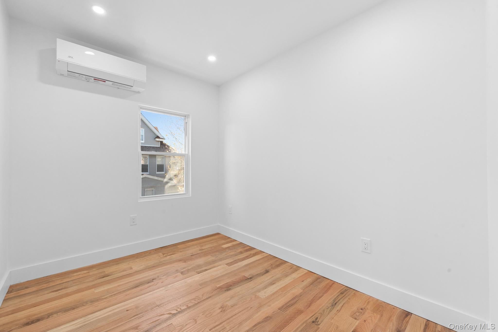 #12 photo, 7612 85th Drive, Woodhaven , NY 11421