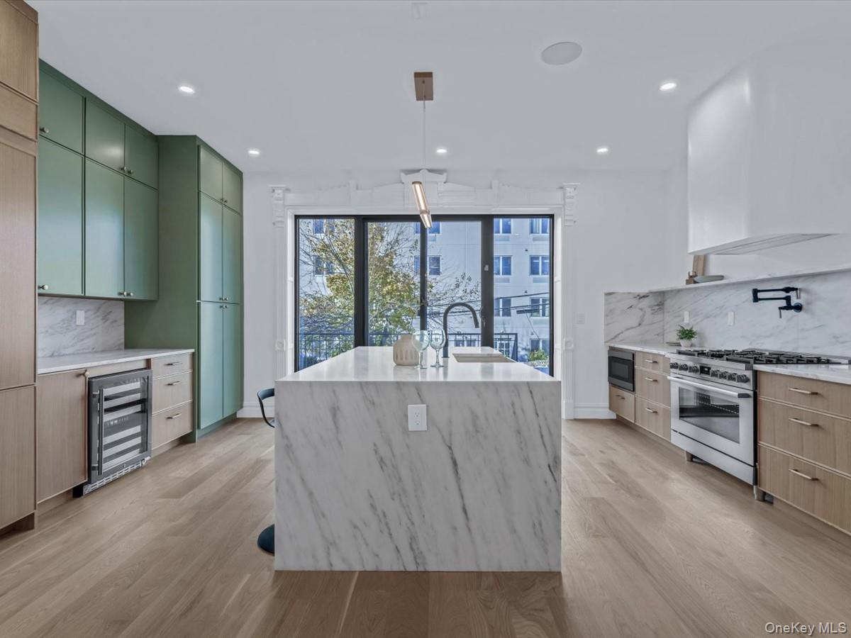 #5 photo, 753 Hancock Street Street, Brooklyn , NY 11233