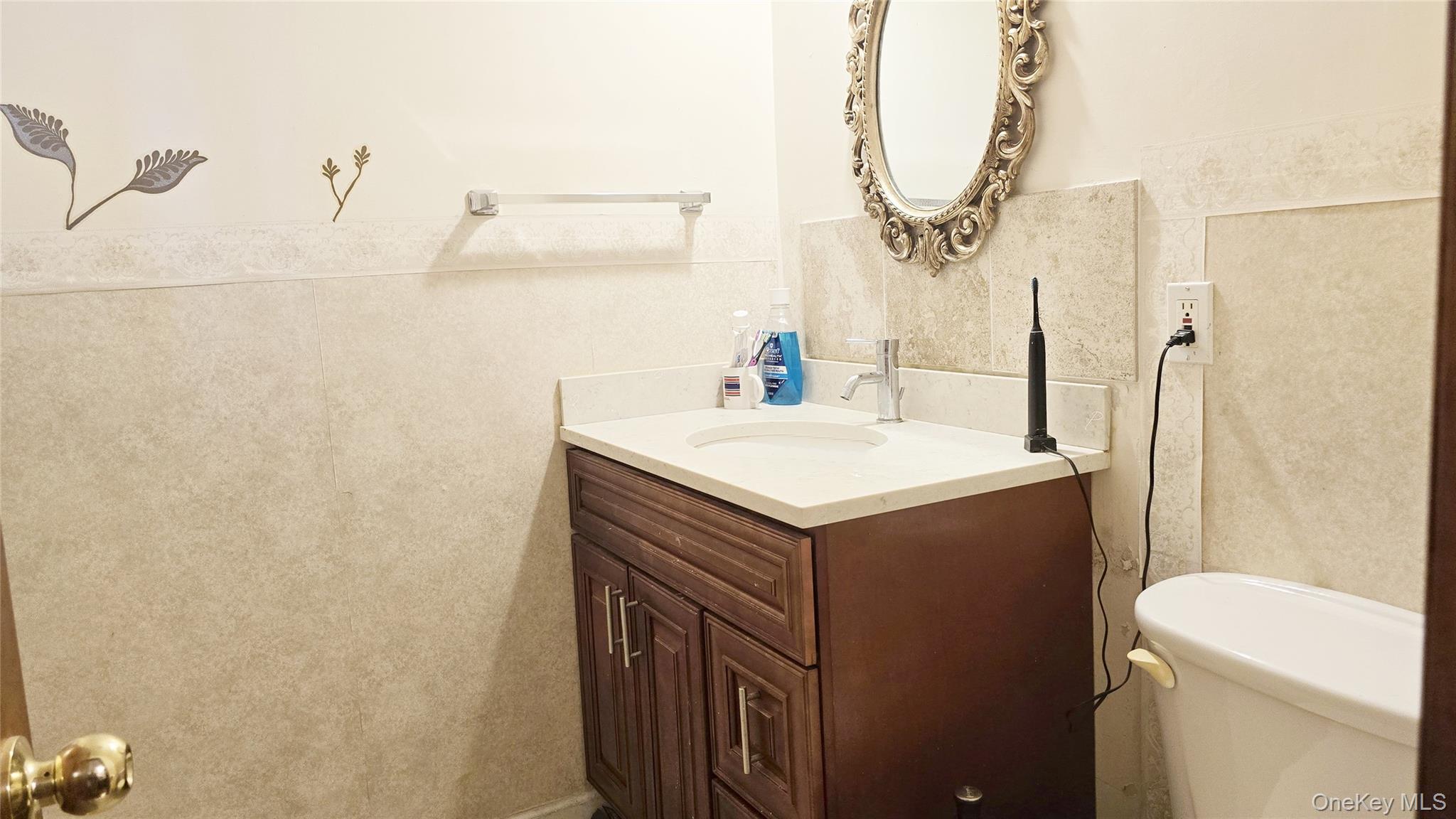 #11 photo, 48-37 192nd Street, Fresh Meadows , NY 11365