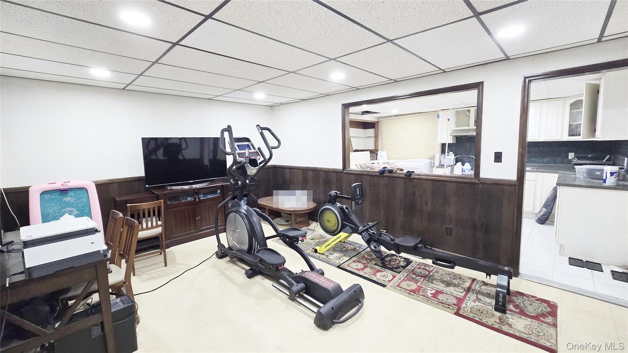 #14 photo, 48-37 192nd Street, Fresh Meadows , NY 11365