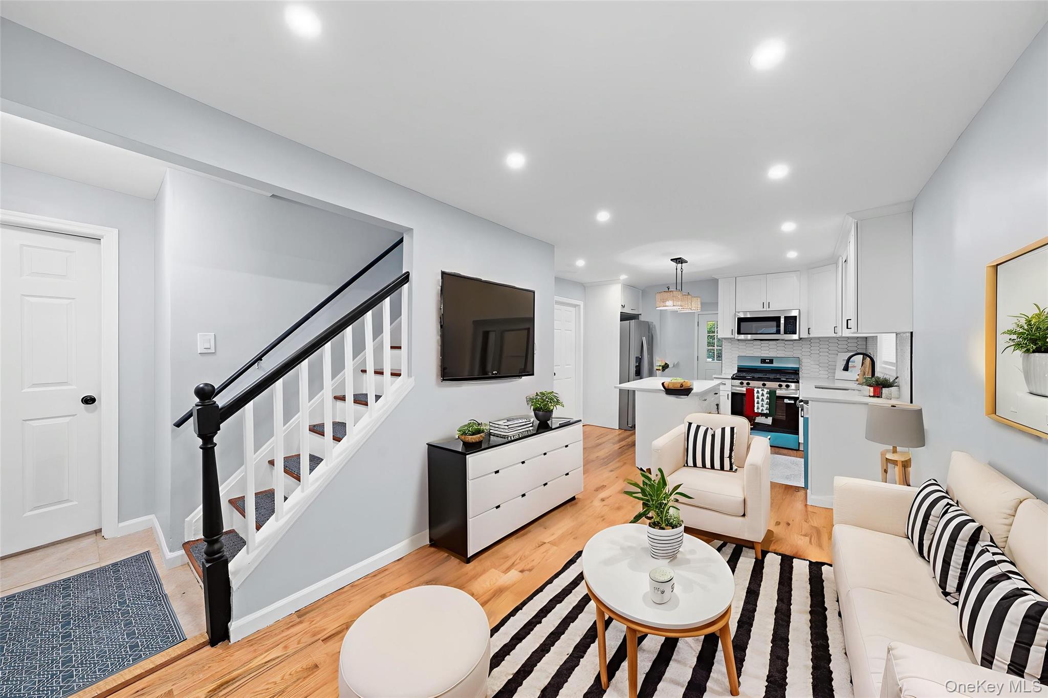 #1 photo, 36 W 19th Street, Huntington Station , NY 11746