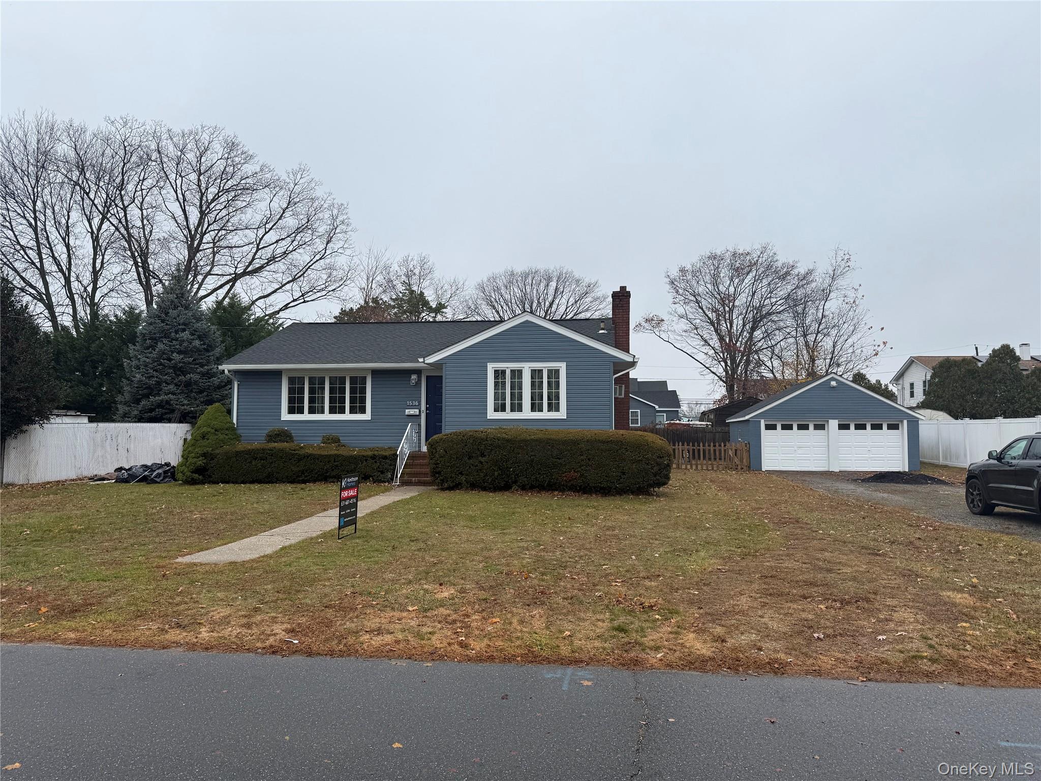 #11 photo, 1536 5th Street, West Babylon , NY 11704