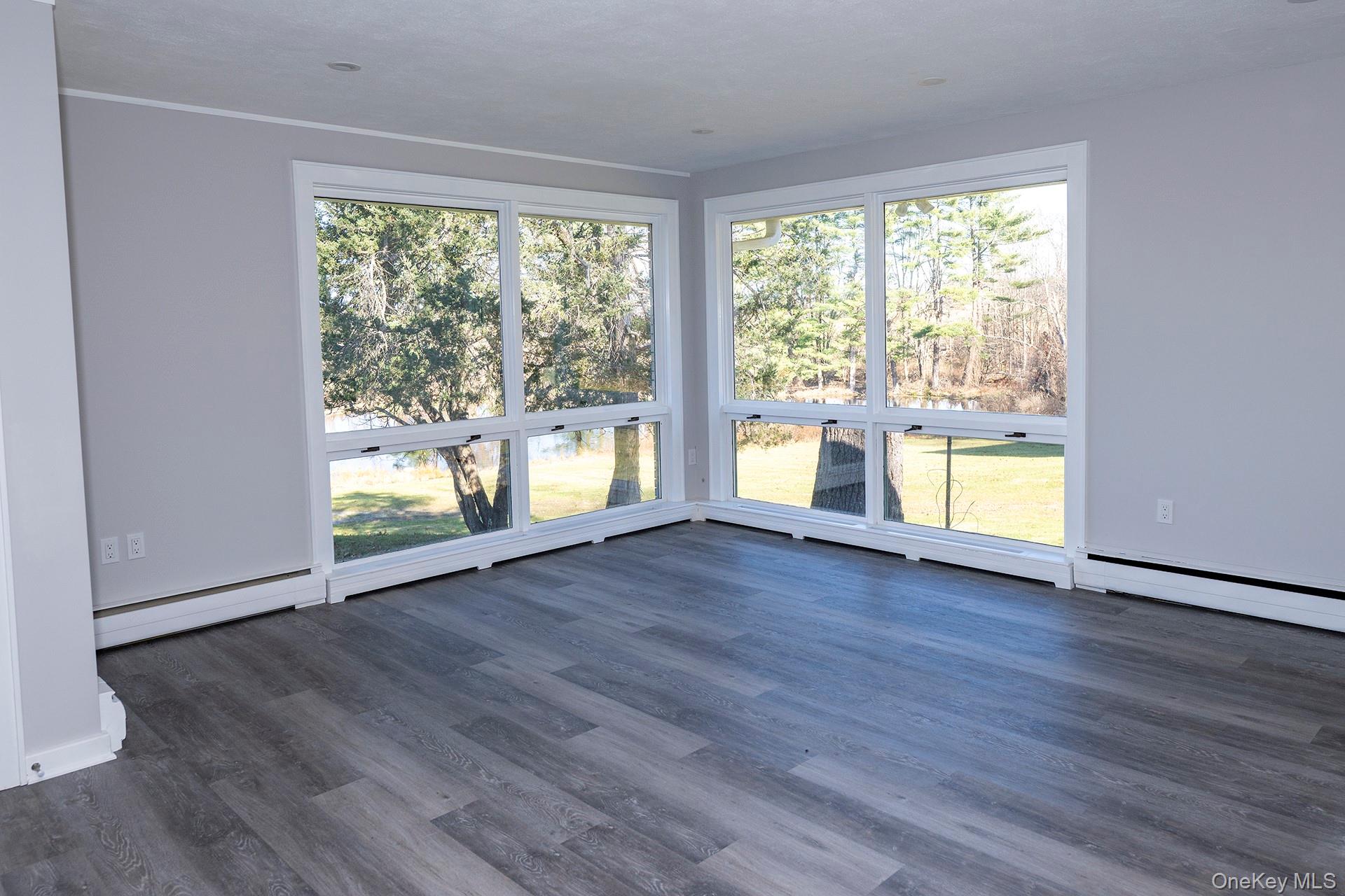 #11 photo, 58 On The Green, Verbank , NY 12585