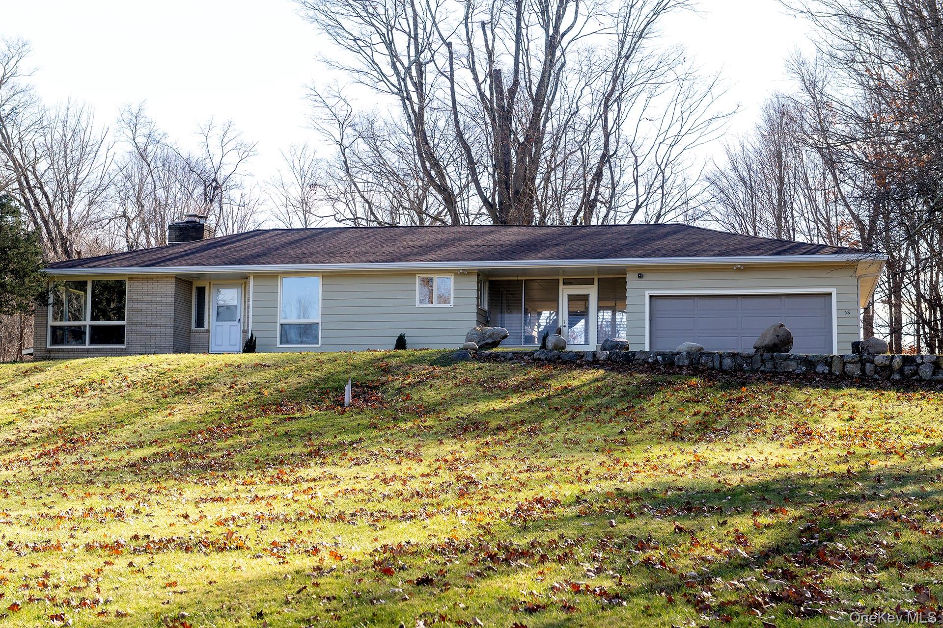 #3 photo, 58 On The Green, Verbank , NY 12585