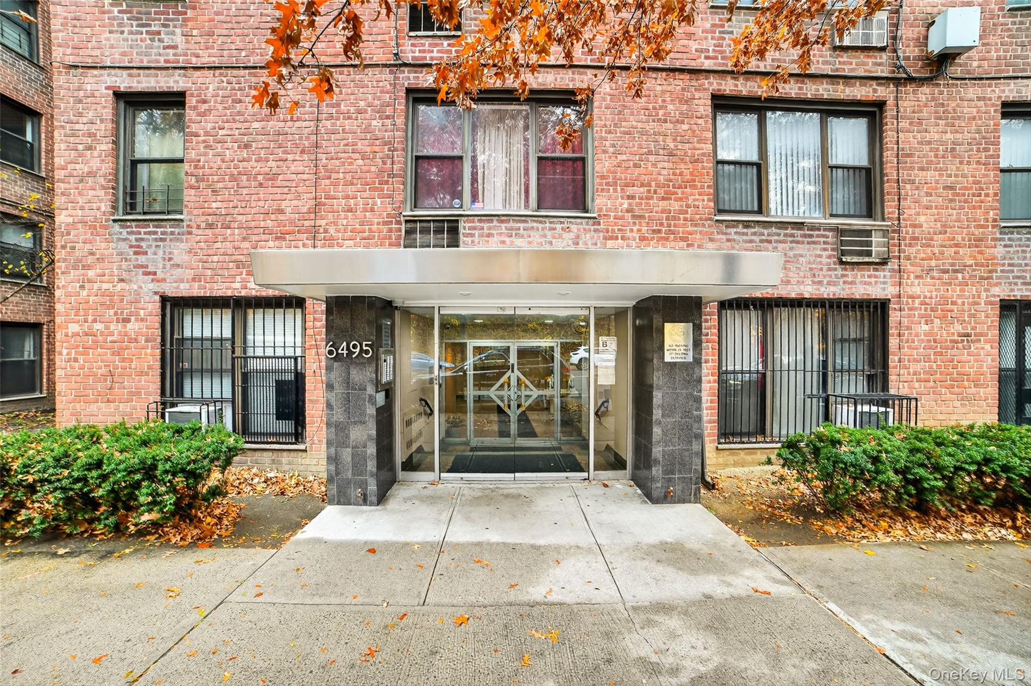 #3 photo, 6495 Broadway, Bronx , NY 10471
