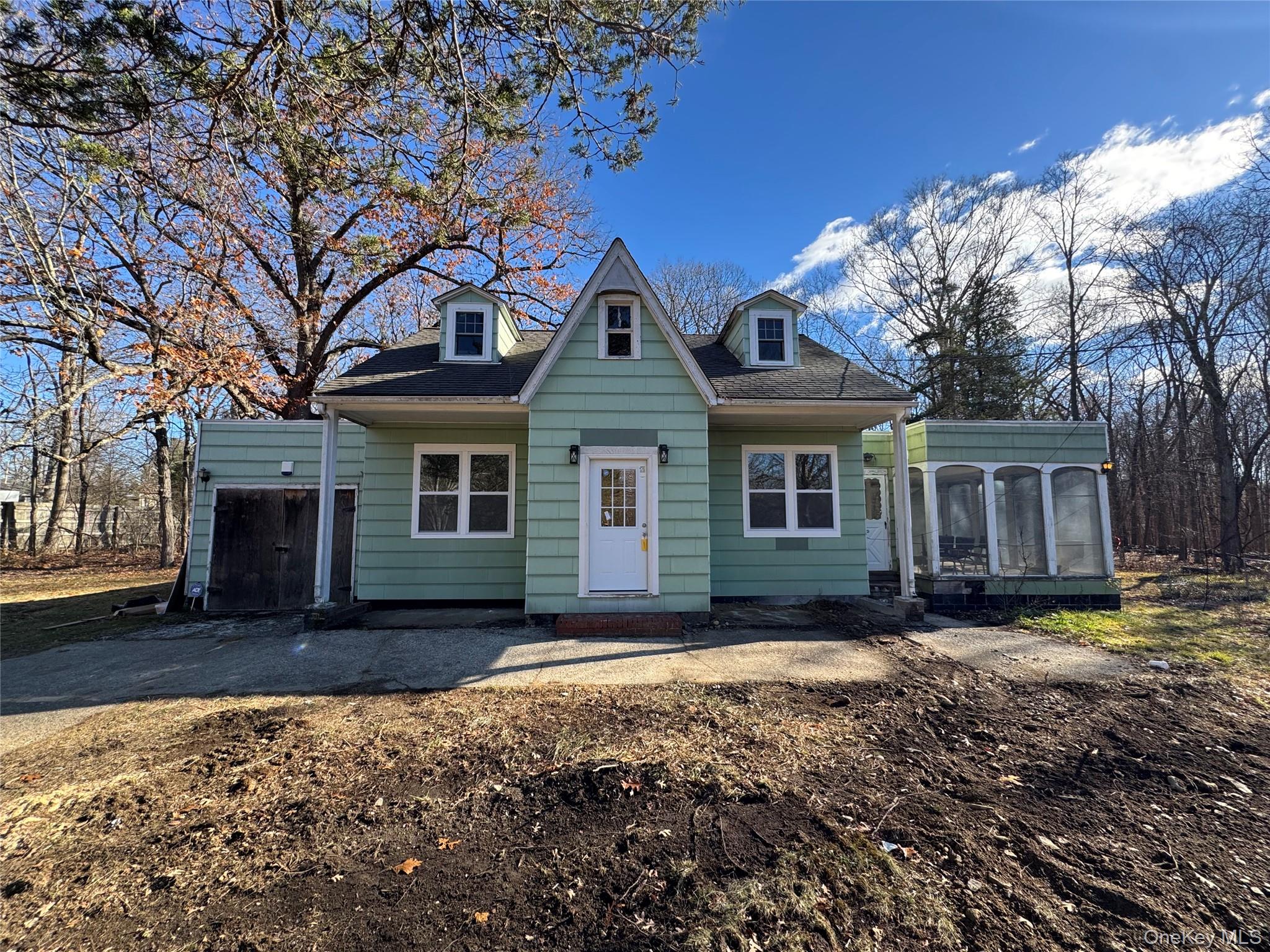 #1 photo, 68 Chapel Road, Newburgh , NY 12550