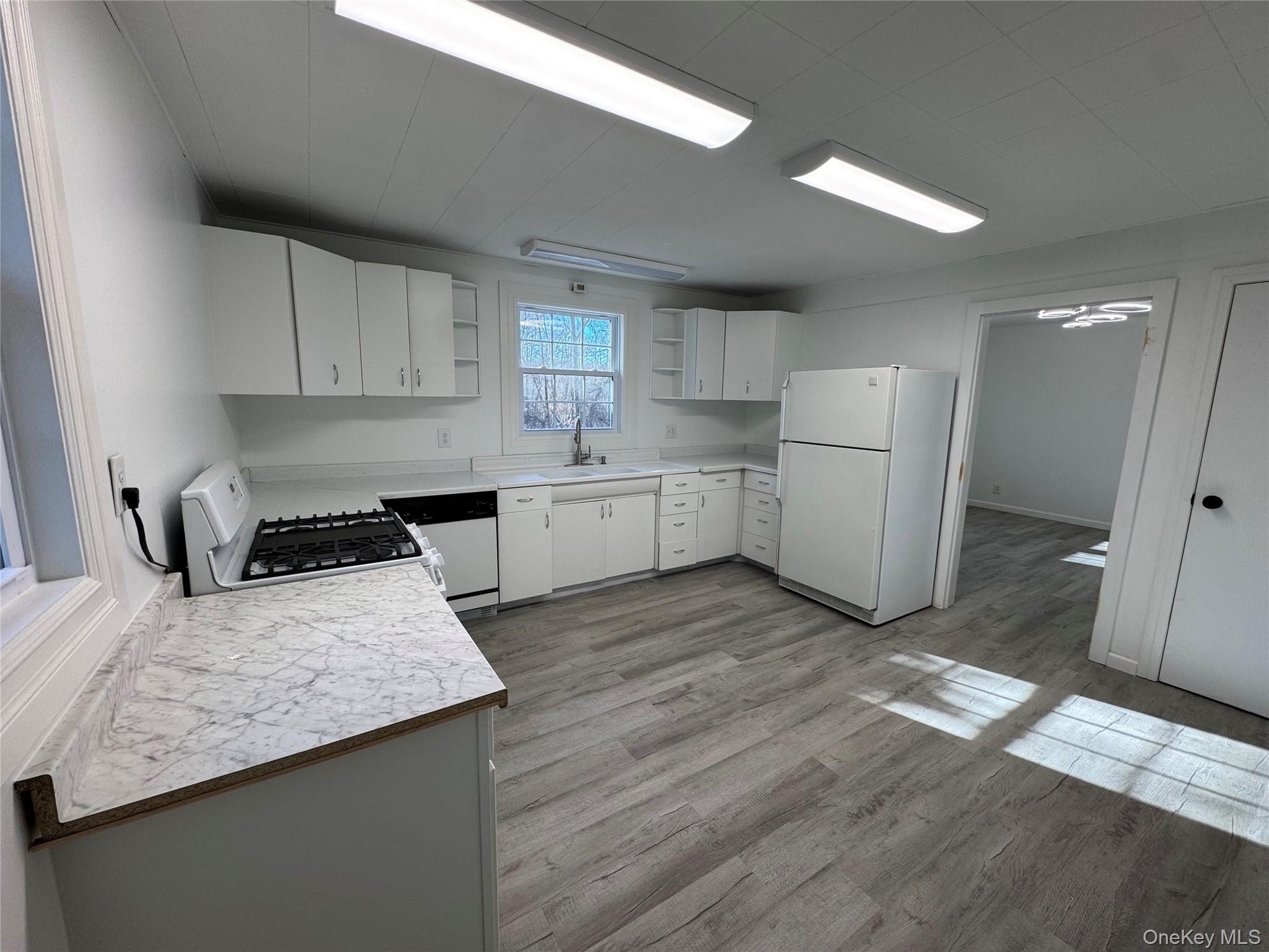 #13 photo, 68 Chapel Road, Newburgh , NY 12550