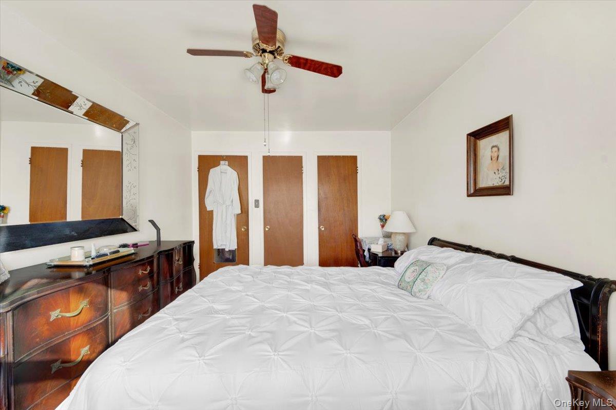 #18 photo, 1235 Crosby Avenue, Bronx , NY 10461