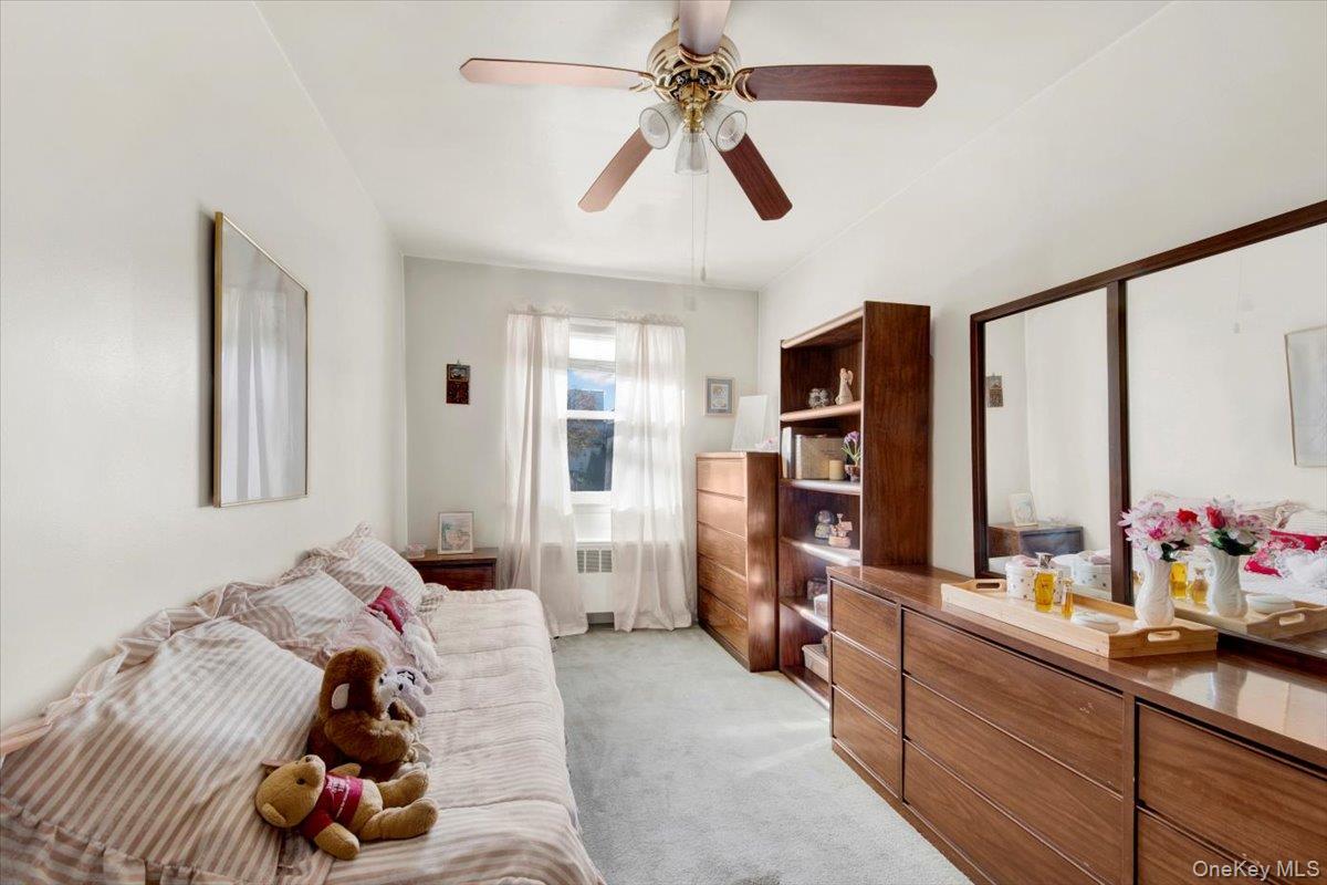 #20 photo, 1235 Crosby Avenue, Bronx , NY 10461