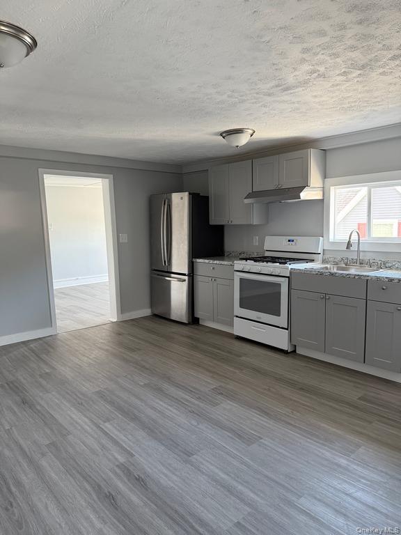 #3 photo, 14 Glass Street, Port Jervis , NY 12771