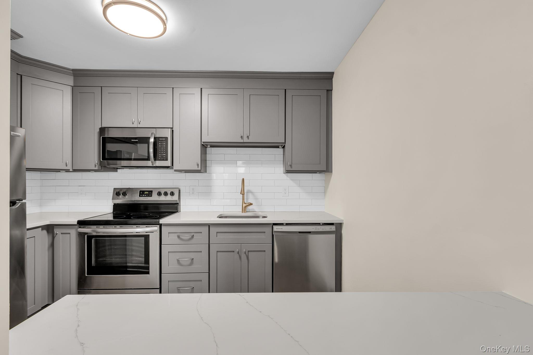 #3 photo, 17 HASTINGS, Yorktown Heights , NY 10598