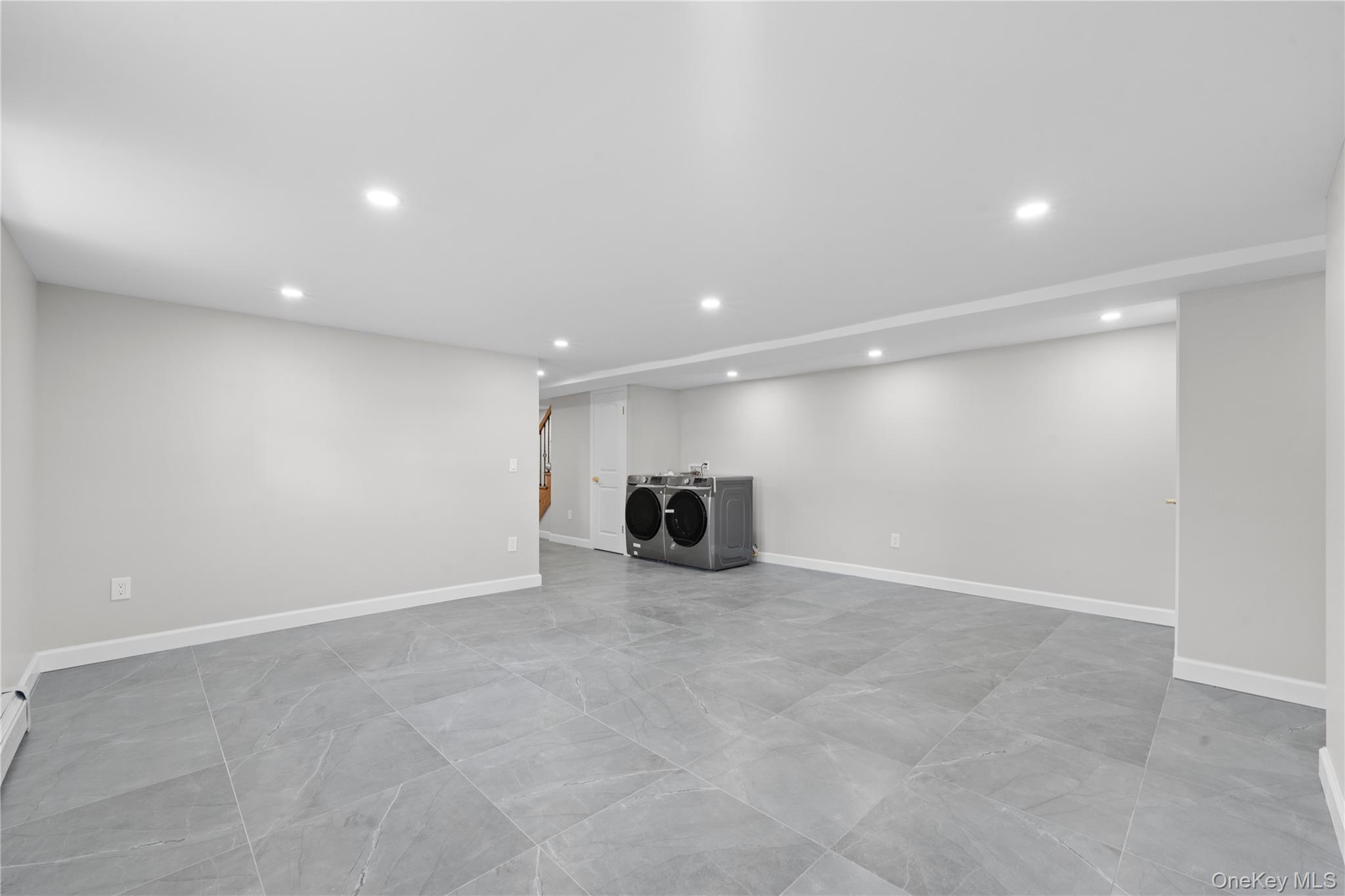 #16 photo, 16419 32nd Avenue, Flushing , NY 11358