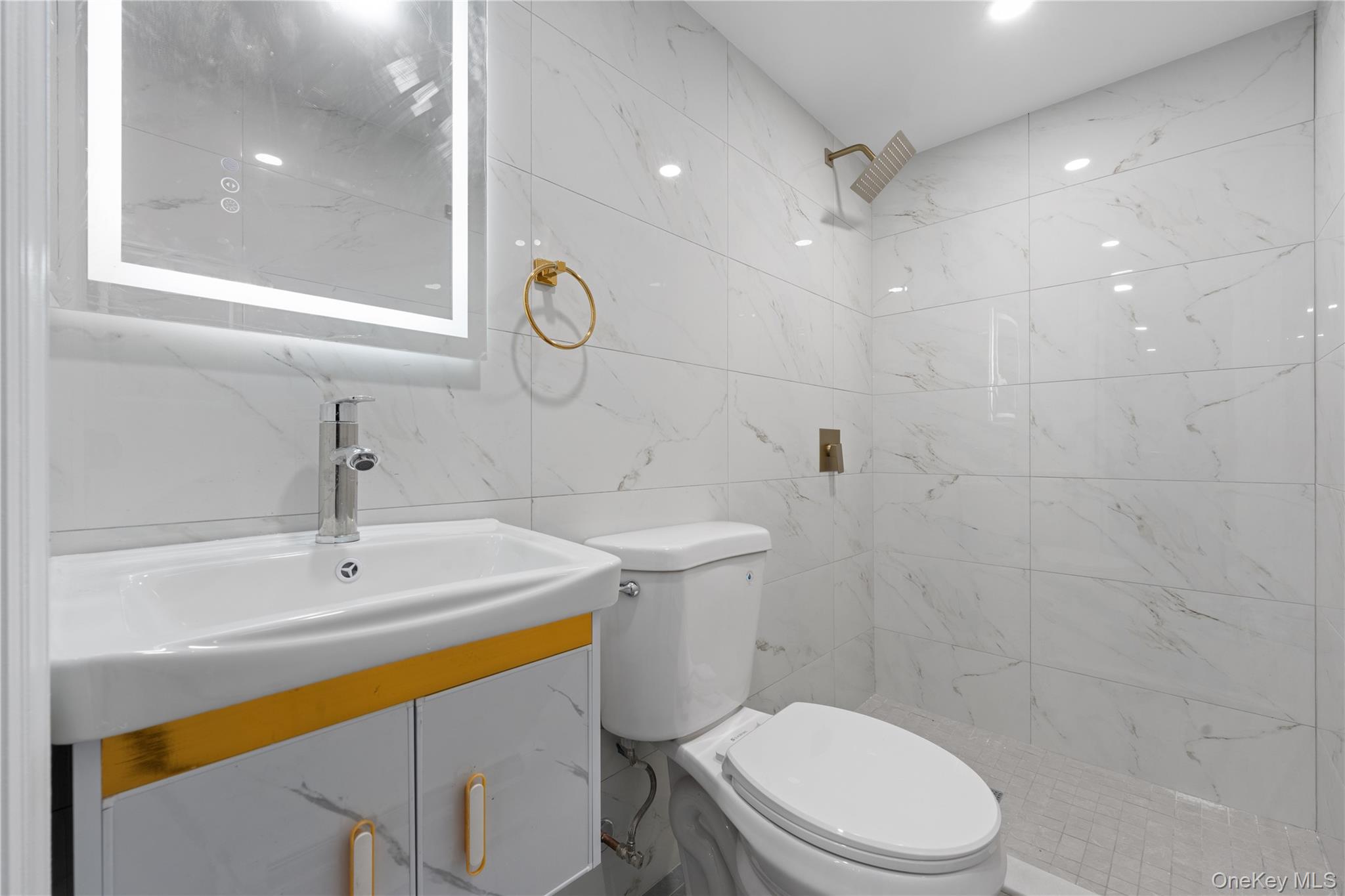 #17 photo, 16419 32nd Avenue, Flushing , NY 11358