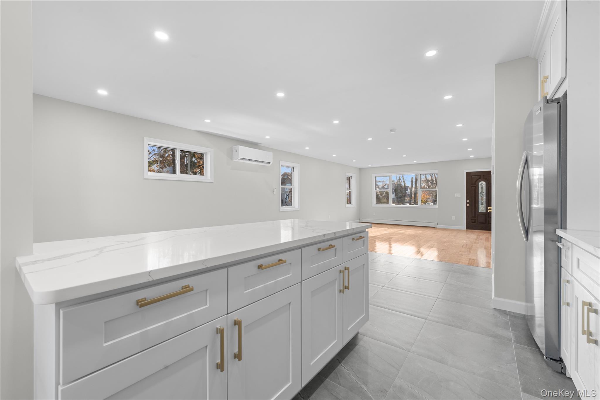 #5 photo, 16419 32nd Avenue, Flushing , NY 11358