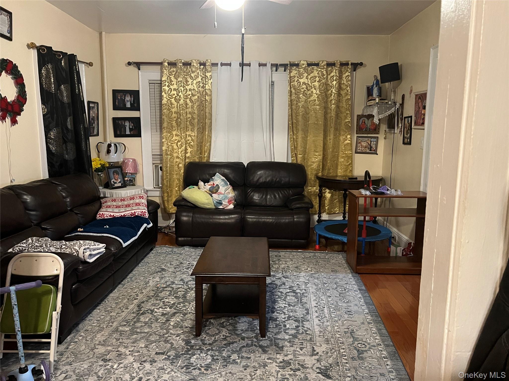 #2 photo, 83 Roger Avenue, Hempstead , NY 11096