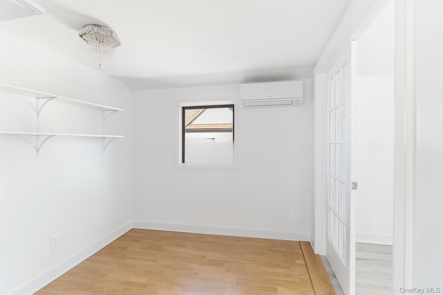 #14 photo, 13724 133rd Avenue, Jamaica , NY 11436