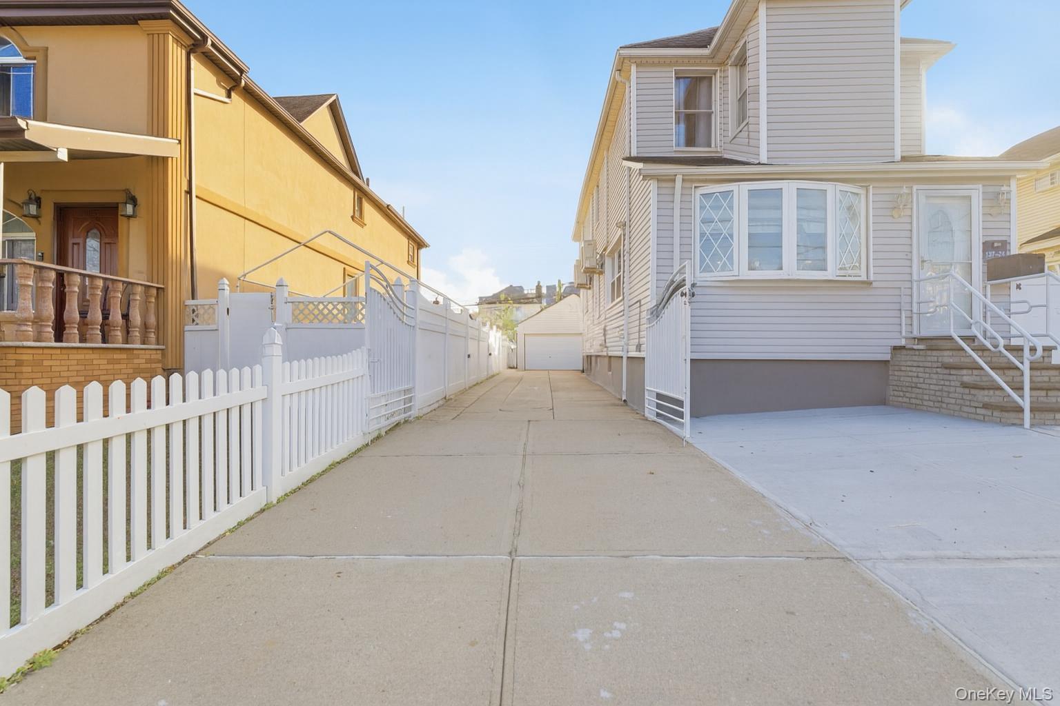 #16 photo, 13724 133rd Avenue, Jamaica , NY 11436