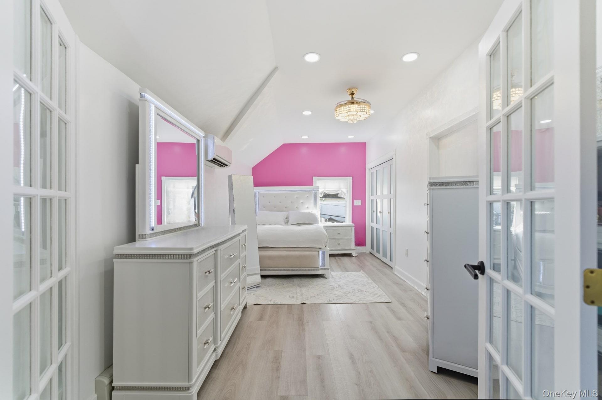 #9 photo, 13724 133rd Avenue, Jamaica , NY 11436