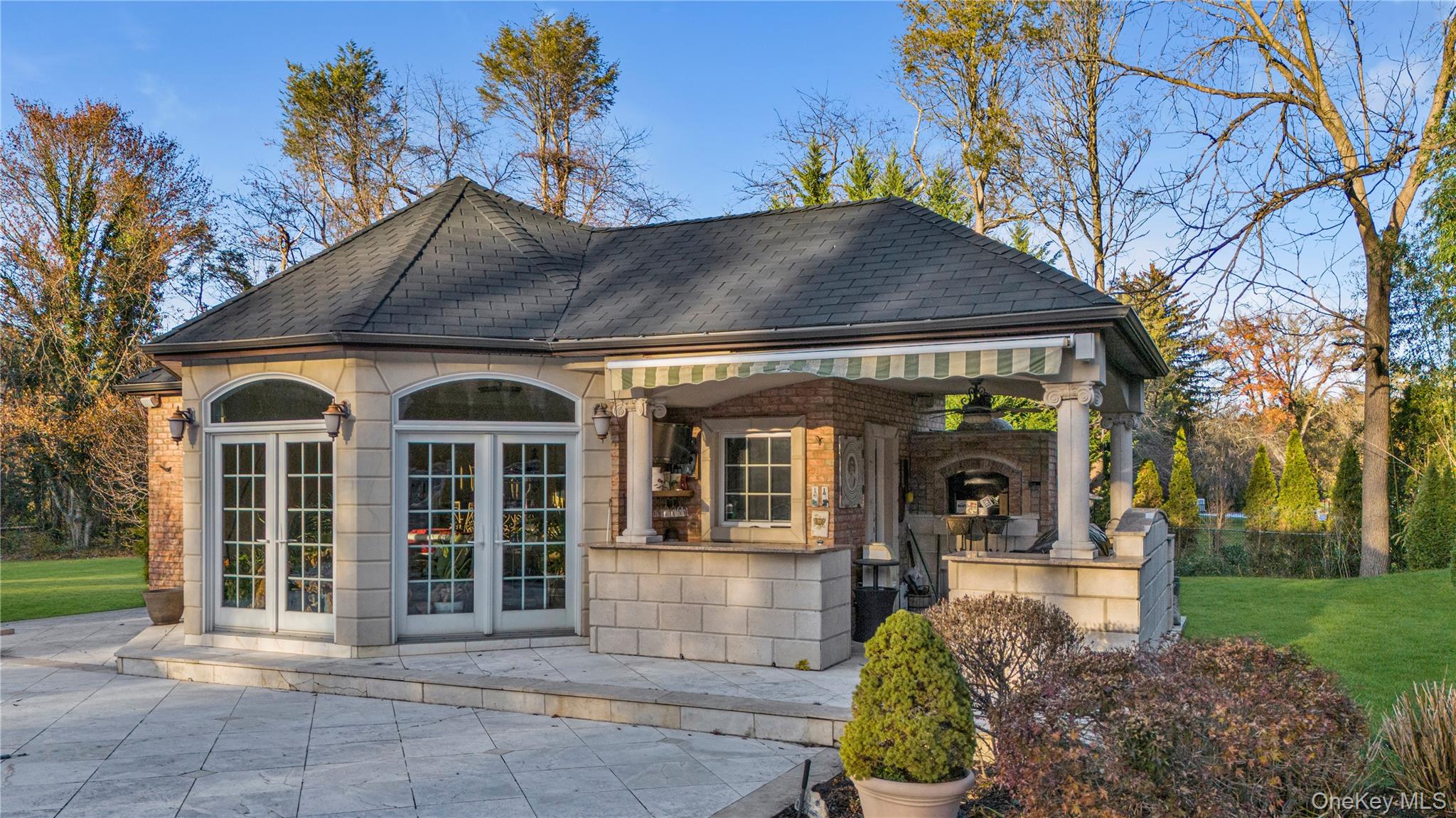 #13 photo, 109 Wheatley Road, Brookville , NY 11545